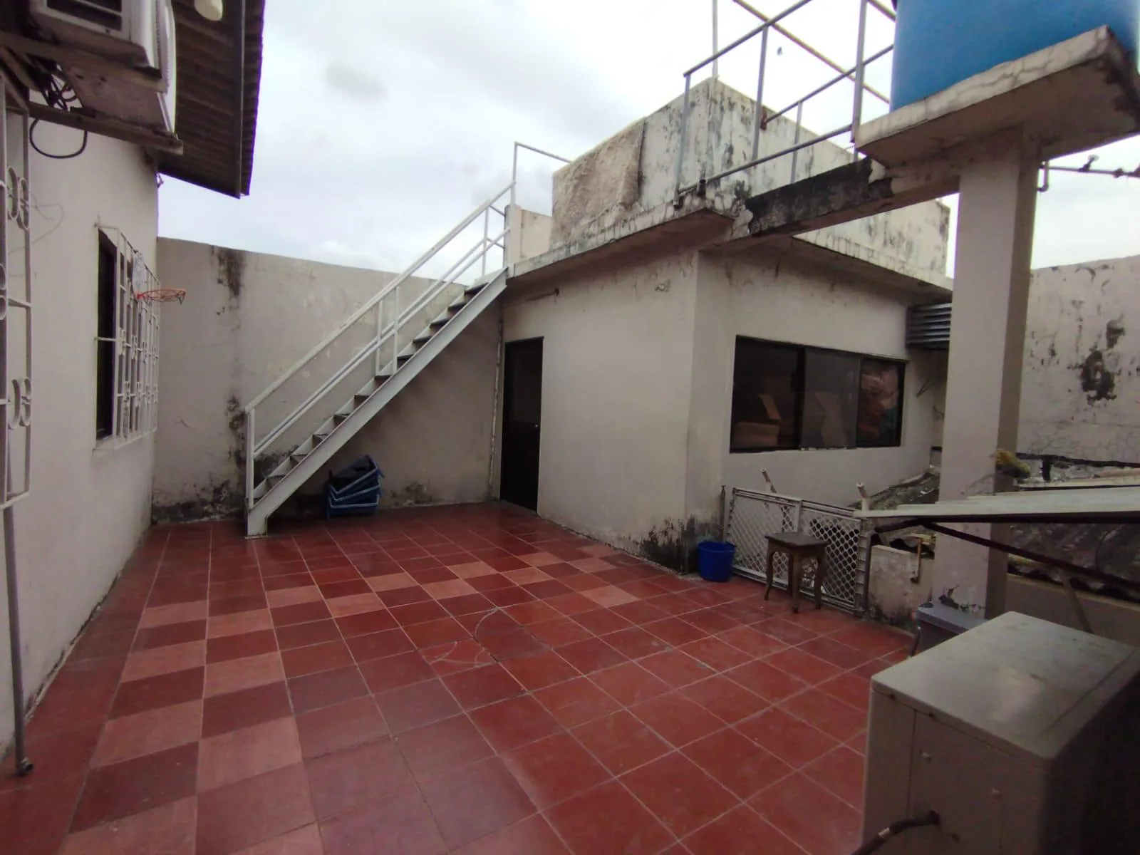 Propiedad Comercial Bodega Suites | Ideal para Empresa o Proyecto Rentero VicY