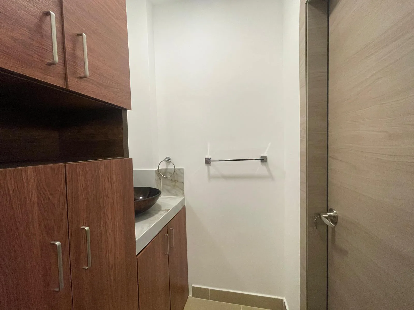 Suite de Estreno Amoblada en Venta en Kennedy Norte AleMo