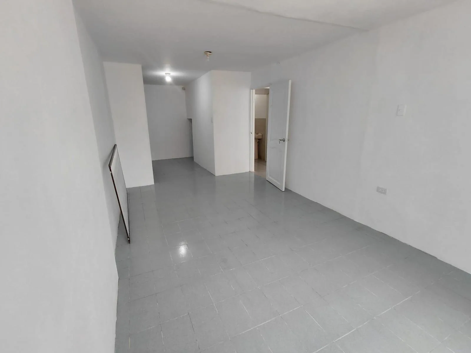 Casa en Venta – Martha de Roldós XimO