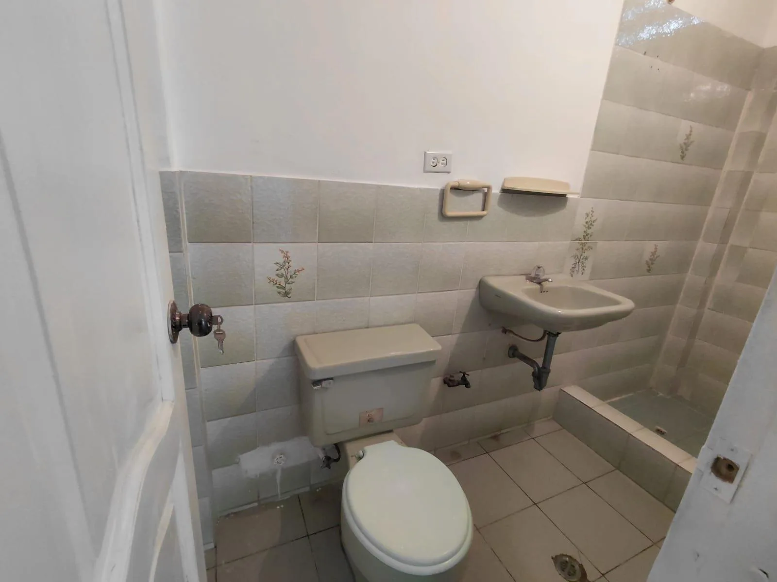 Casa en Venta – Martha de Roldós XimO
