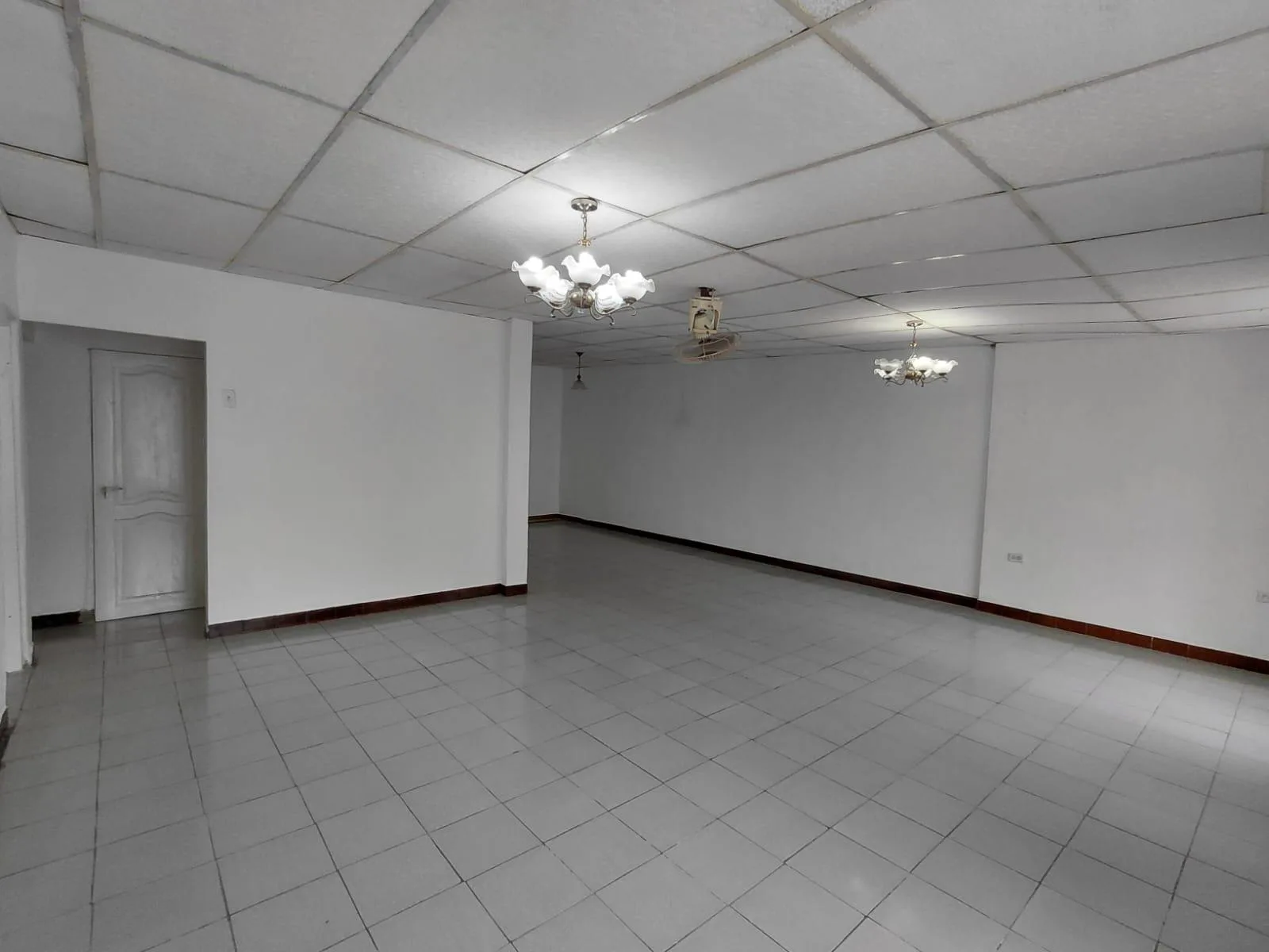 Casa en Venta – Martha de Roldós XimO