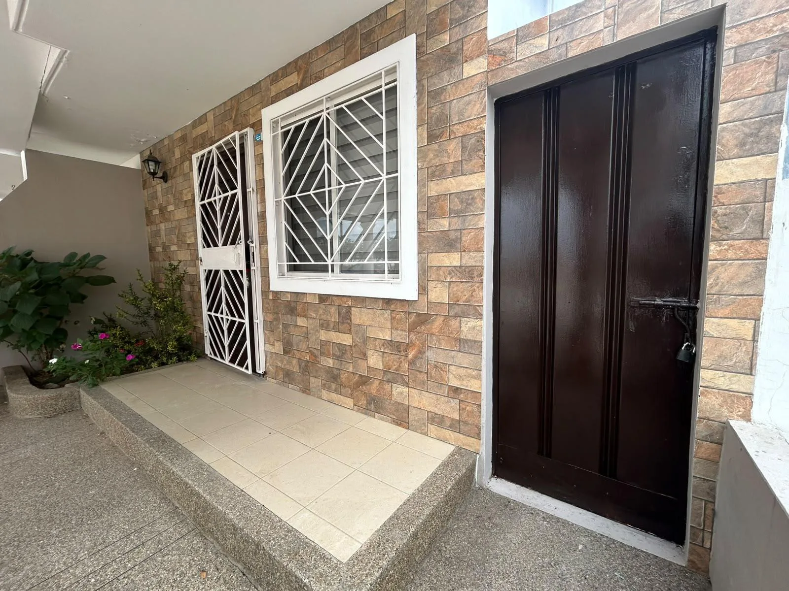Casa Amoblada en Alquiler Urb. Villa Marina, Santa Elena AndSa