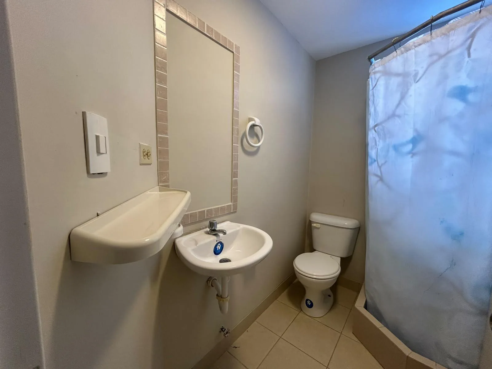 Casa Amoblada en Alquiler Urb. Villa Marina, Santa Elena AndSa