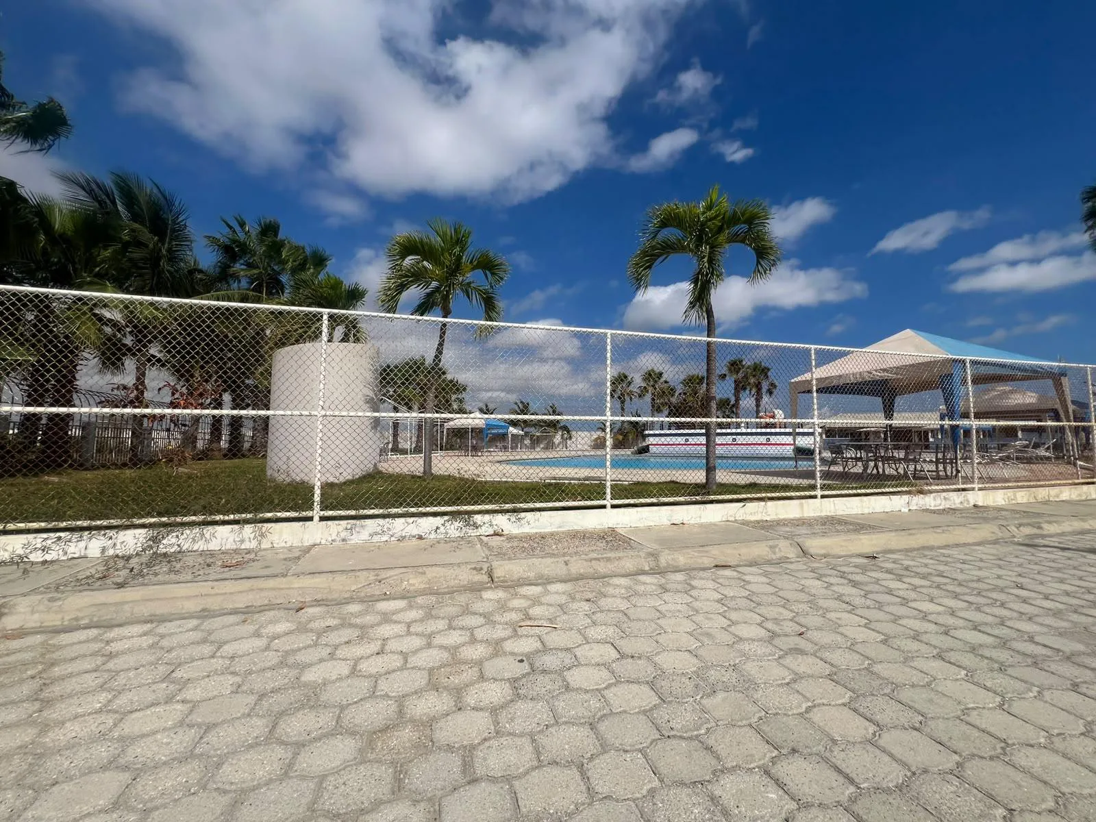 Casa Amoblada en Alquiler Urb. Villa Marina, Santa Elena AndSa