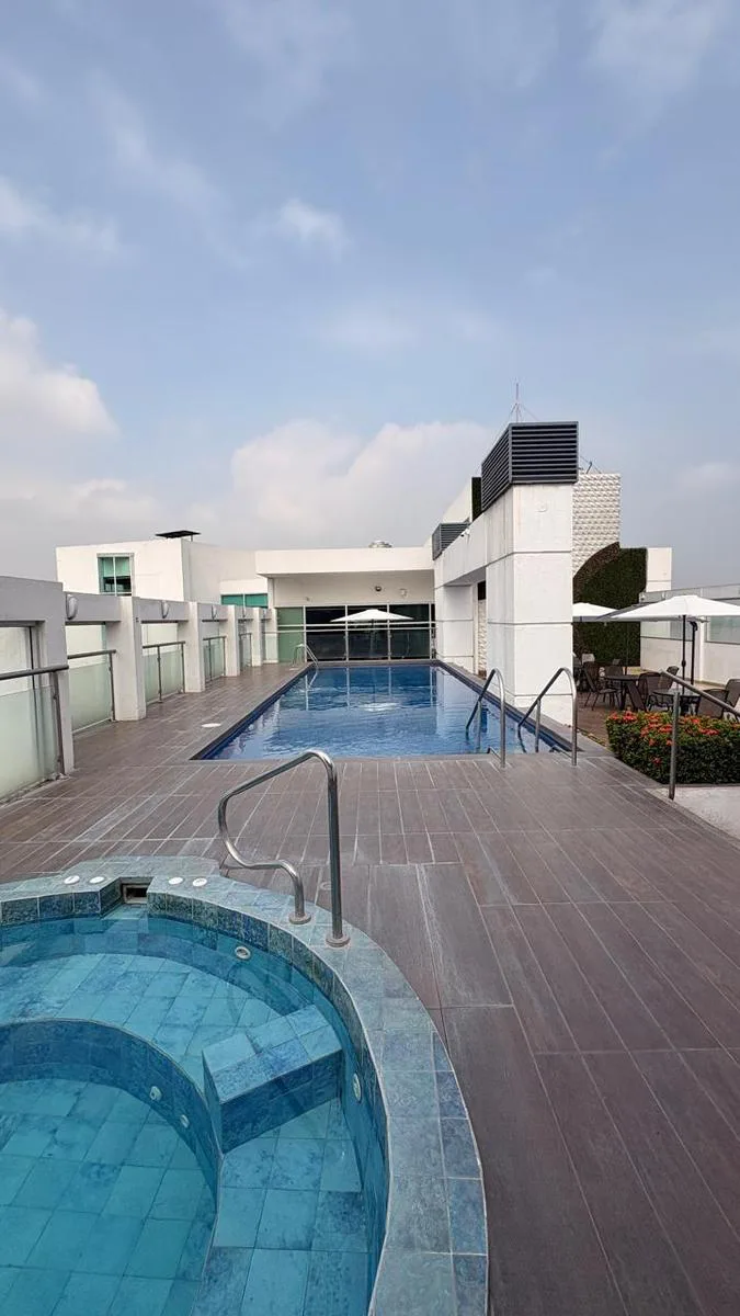 Suite en Venta, Riverfront I, Puerto Santa Ana, MaxB
