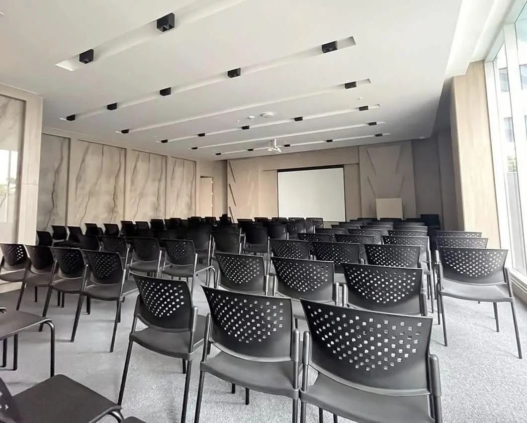 Oficina en alquiler, Torre Millenium, Kennedy, Av. Fco de Orellana CyP