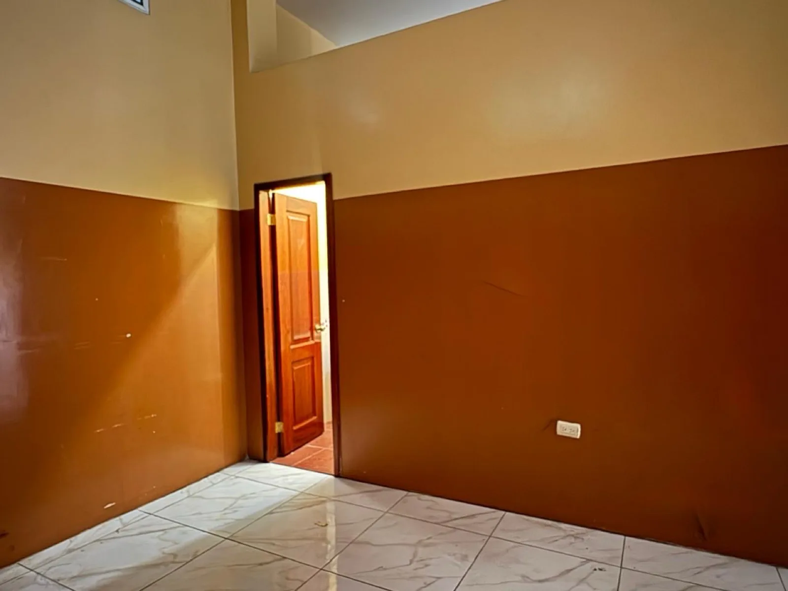 Local comercial en Alquiler, Ciudadela Guayacanes, IngG