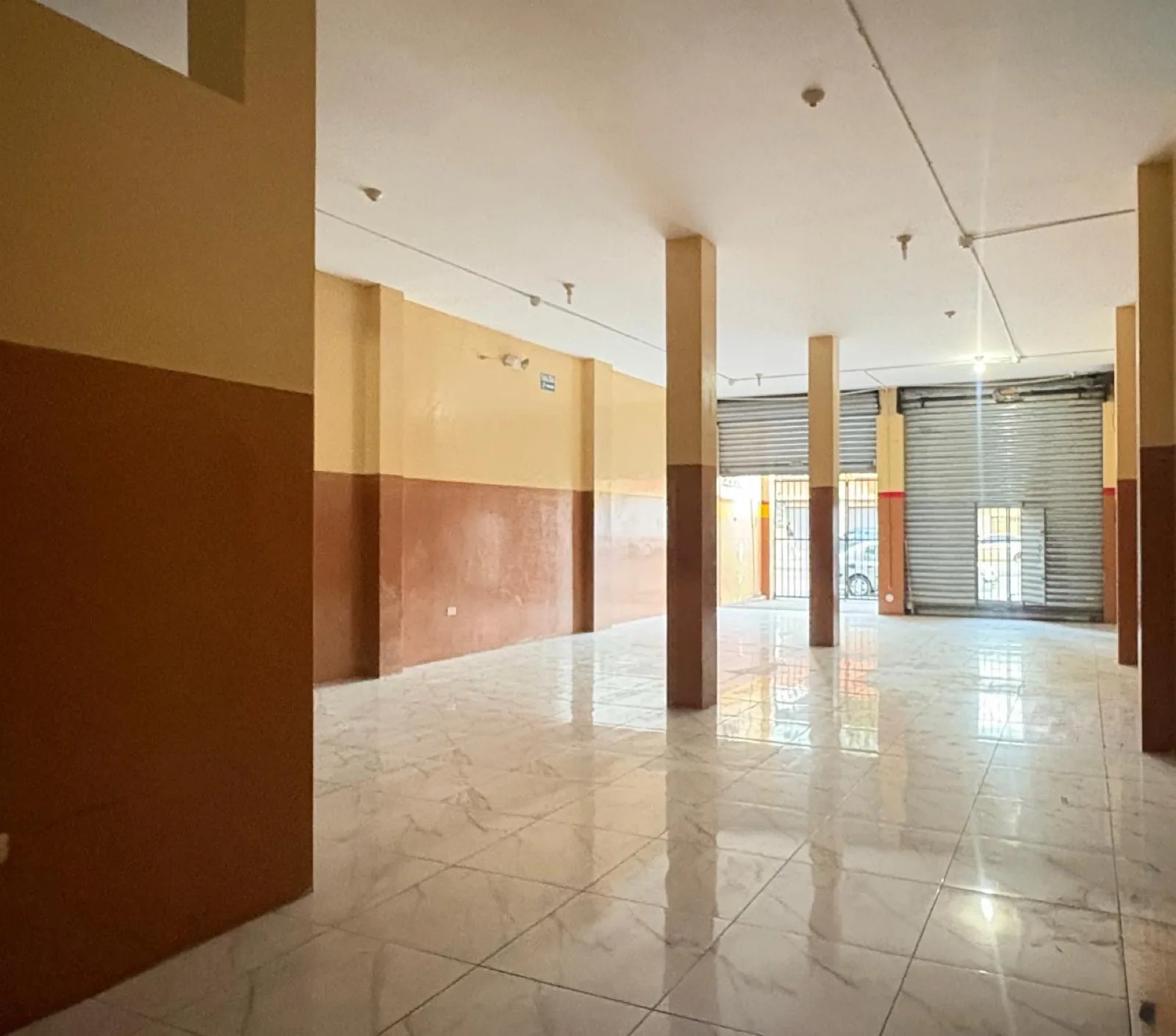 Local comercial en Alquiler, Ciudadela Guayacanes, IngG