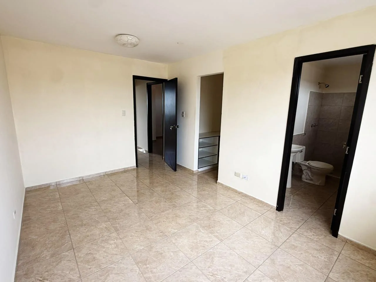 Casa en alquiler en la Urbanización Durán city BarG