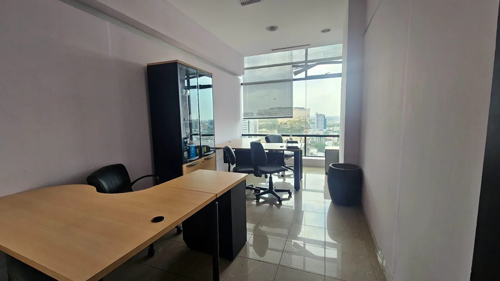 Alquiler de oficinas en el edificio World Trade Center, IngS.