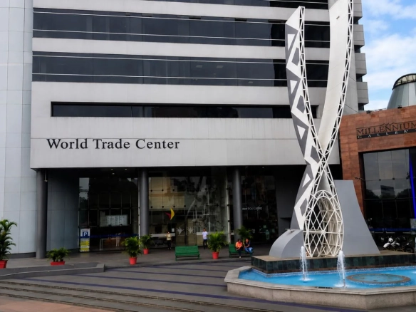 Alquiler de oficinas en el edificio World Trade Center, IngS.
