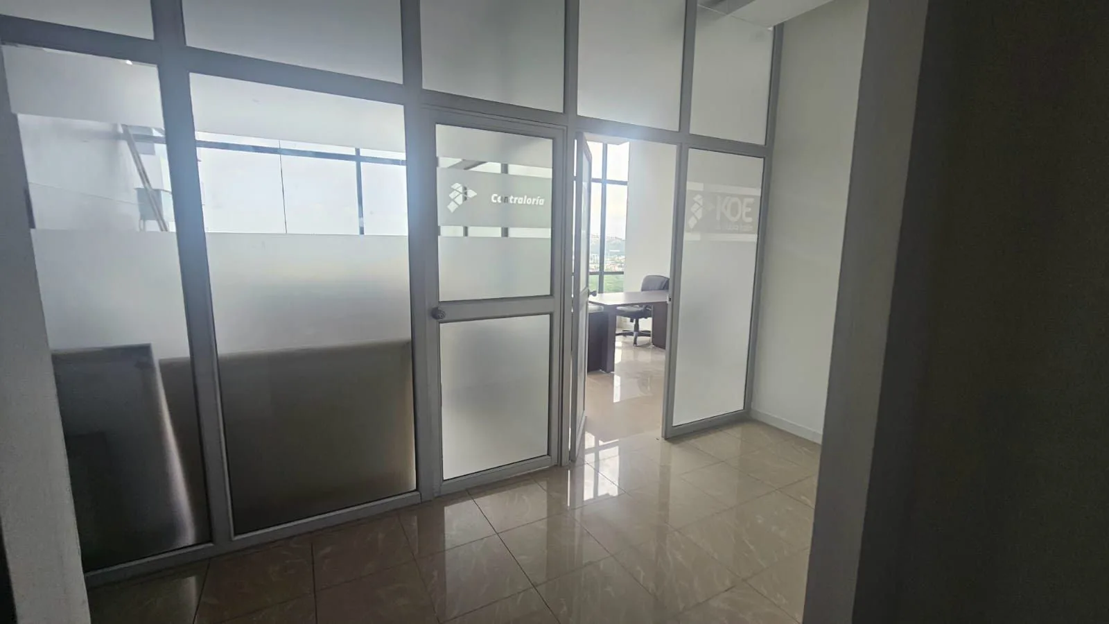 Alquiler de oficinas en el edificio World Trade Center, IngS.