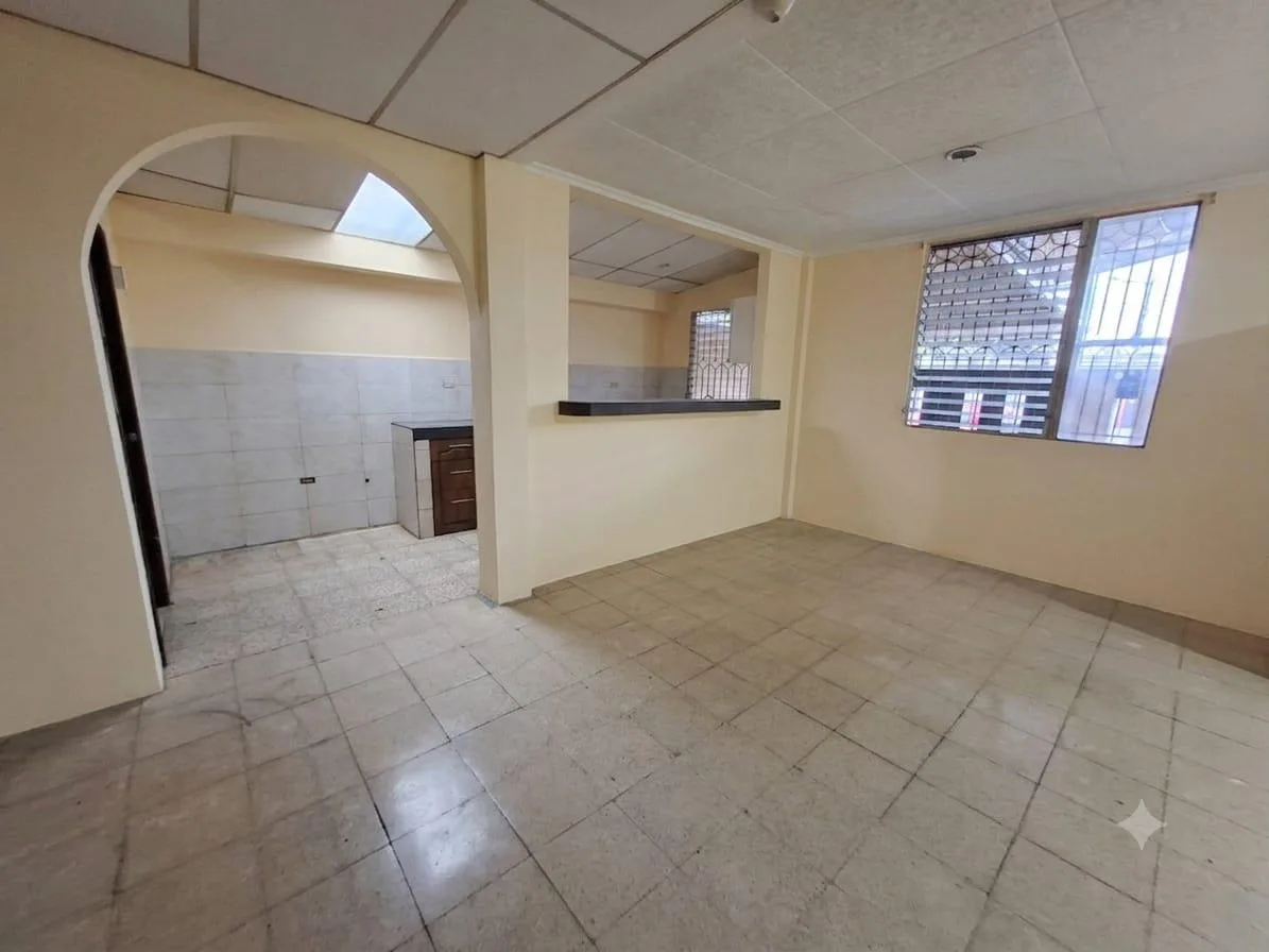 Casa de venta en Cdla Esteros, Sur Guayaquil, CyP