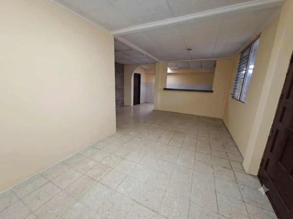 Casa de venta en Cdla Esteros, Sur Guayaquil, CyP