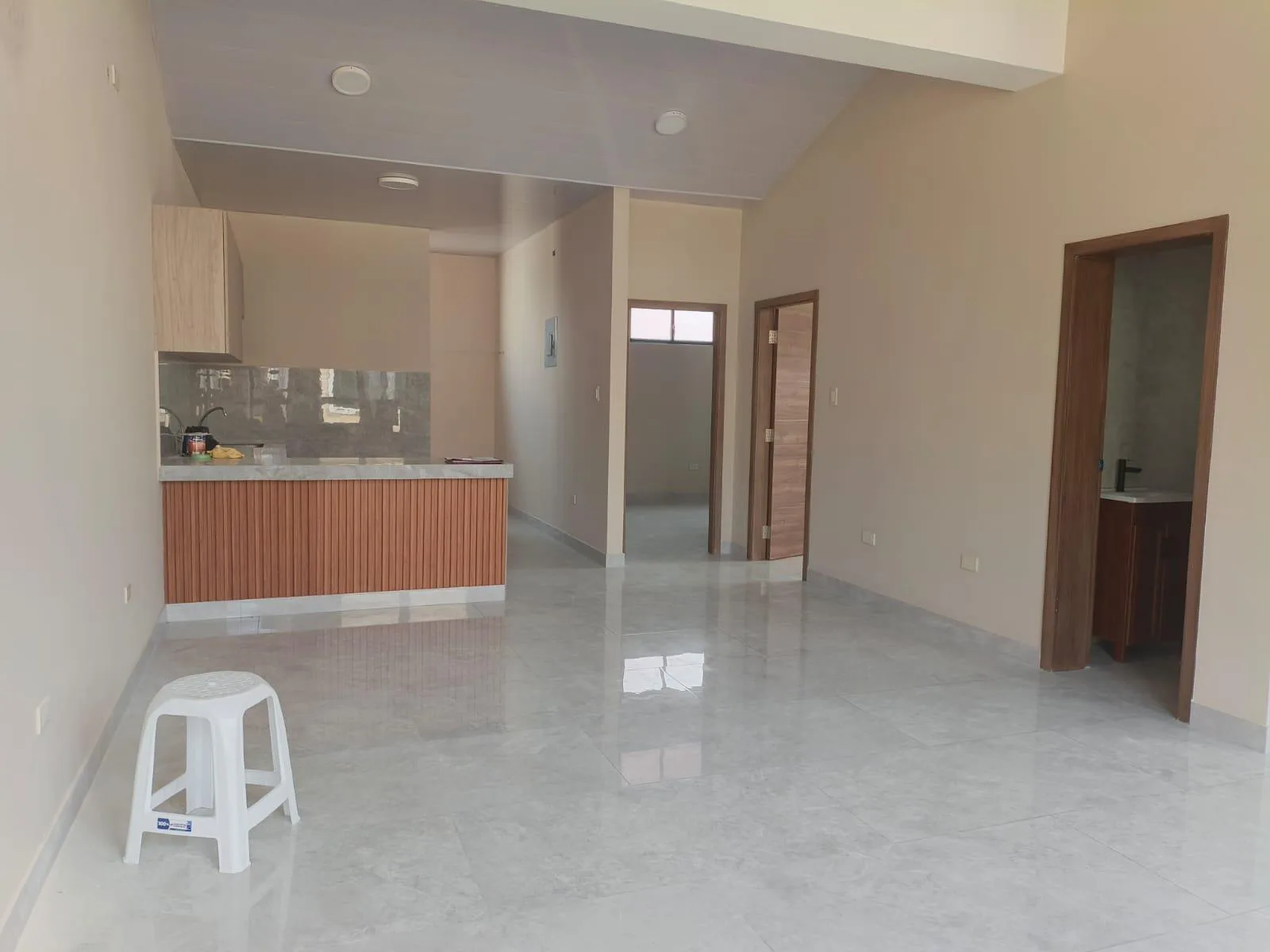 Departamento en Alquiler, Cdla. Simón Bolívar, 3er piso, EliC
