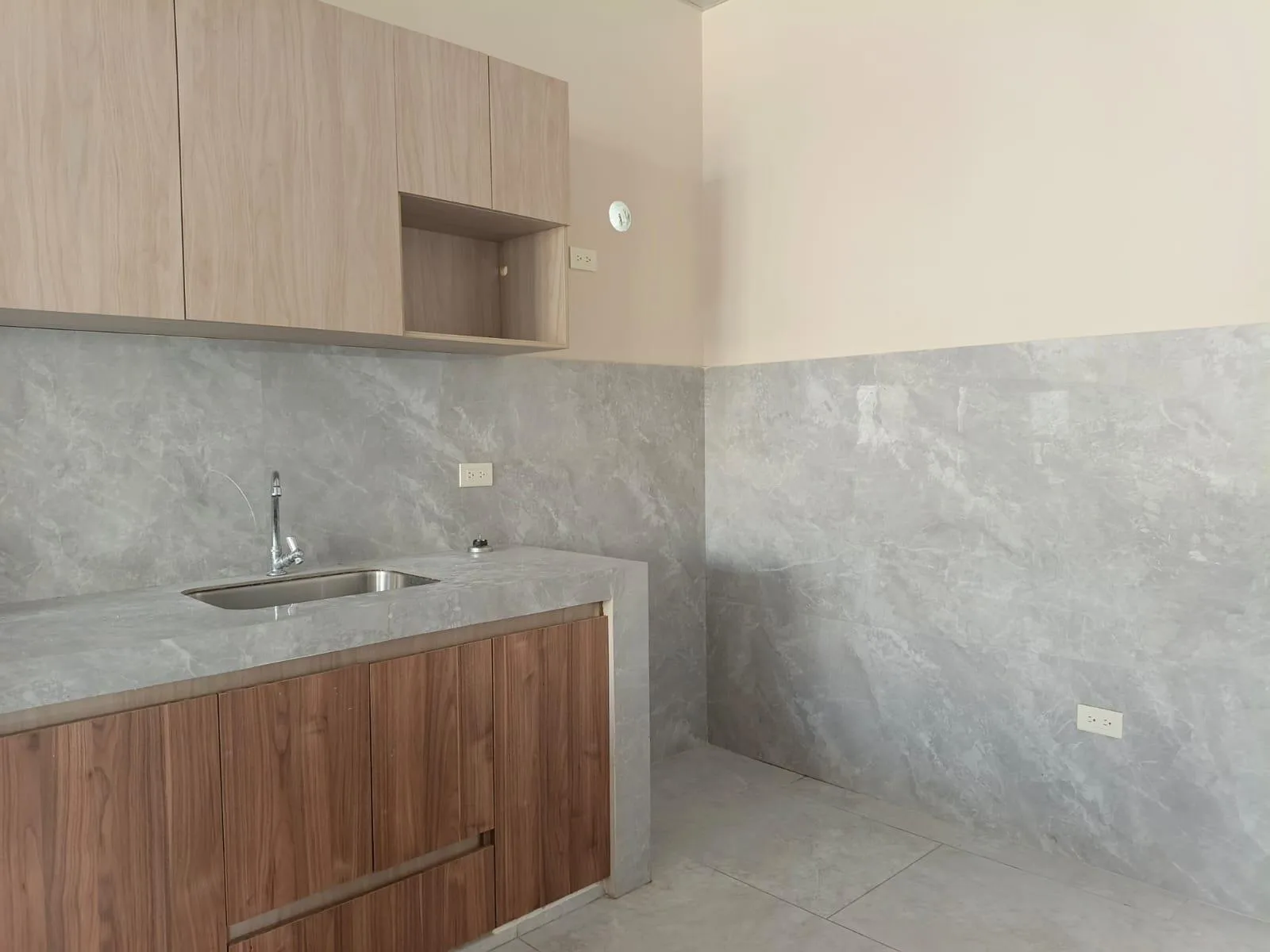 Departamento en Alquiler, Cdla. Simón Bolívar, 3er piso, EliC