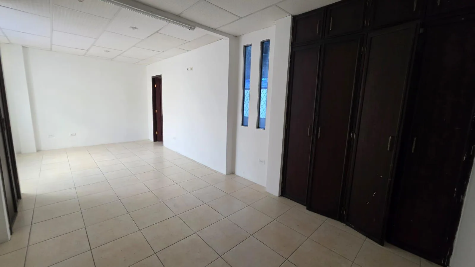 Se alquila Casa Comercial en Urdenor 1, Norte de Guayaquil, AnaA