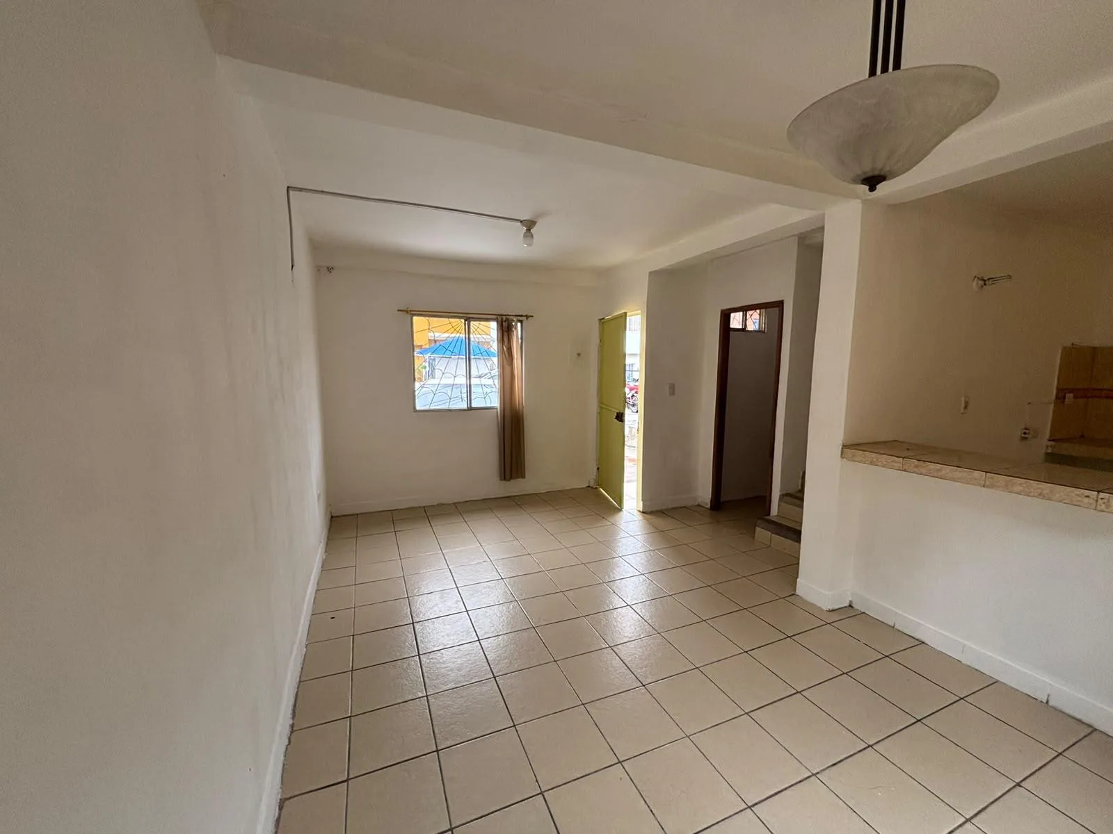 CASA EN VENTA 2 PISOS, VILLA ESPAÑA 1, ETAPA BARCELONA AyS