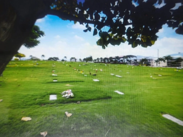 Venta de Lote doble en Jardines de Esperanza cerca del Santuario de Shoensttat CriL