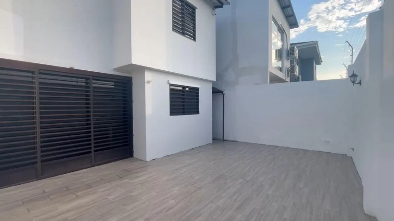 Venta de Casa en Vía a Salitre, urbanización Mallorca GabR