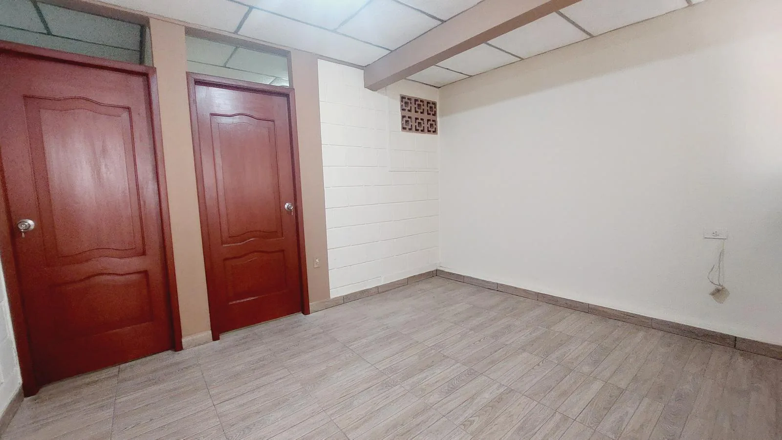Suite en Alquiler, Las Orquideas atrás del Tía, Norte de Guayaquil GraC