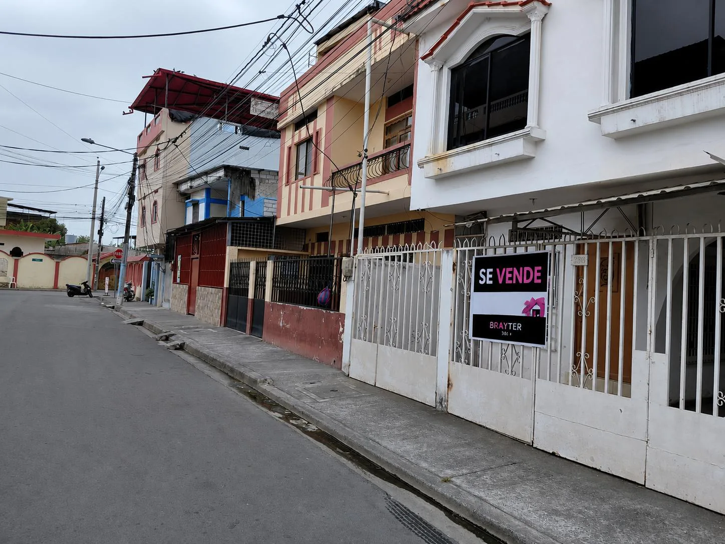 Casa en venta Cdla. San Francisco – Milagro XimO