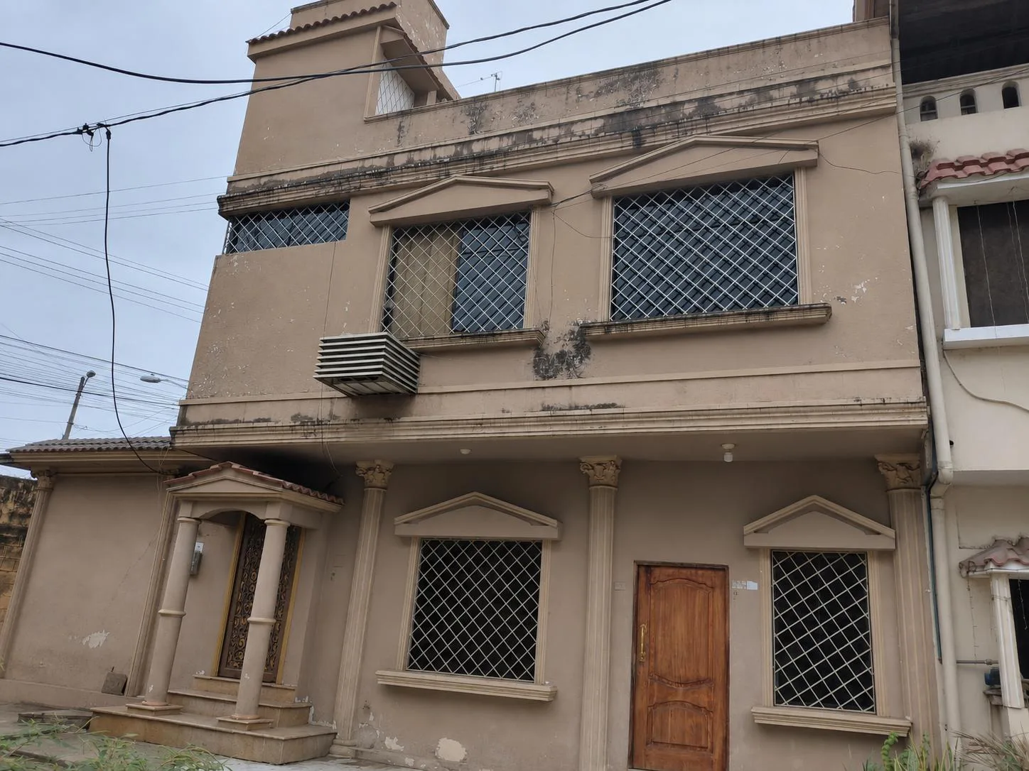 Casa en venta Cdla. Centrólopis Milagro XimO
