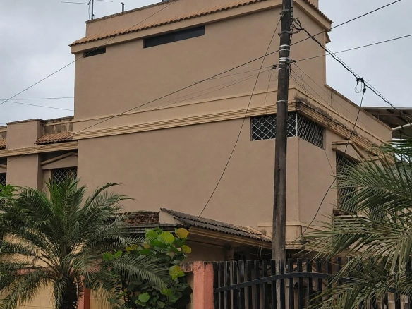 Casa en venta Cdla. Centrólopis Milagro XimO