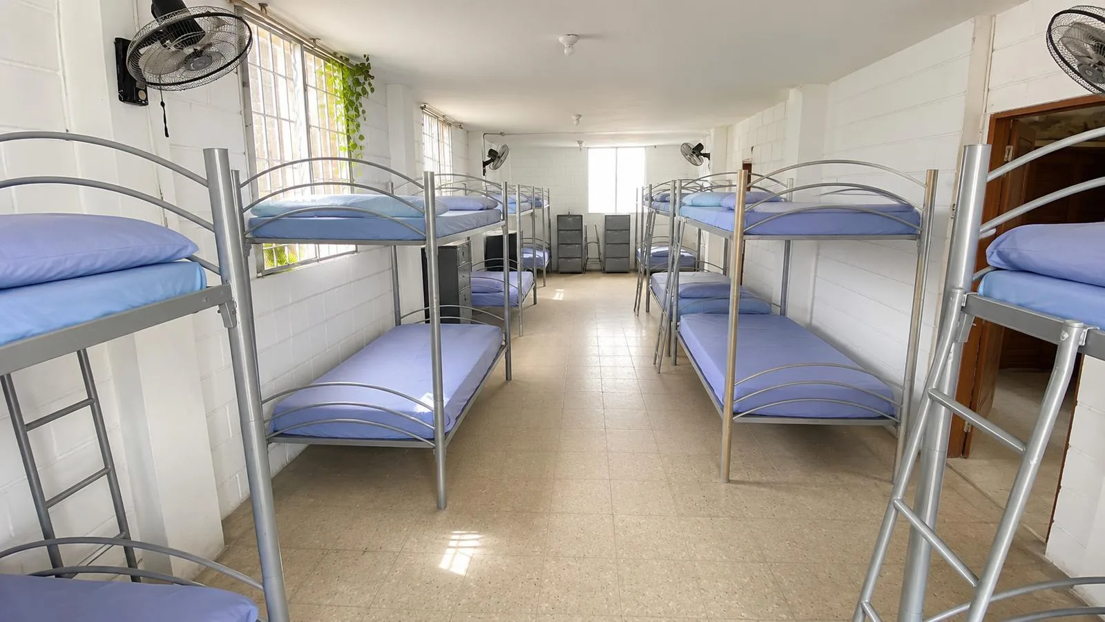 Edificio en venta comercial en prosperina JulO