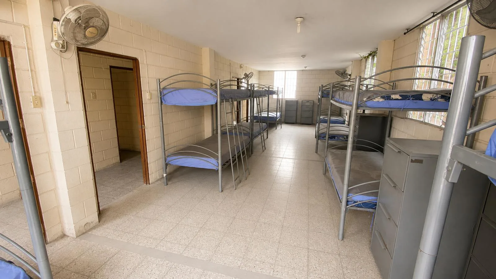 Edificio en venta comercial en prosperina JulO