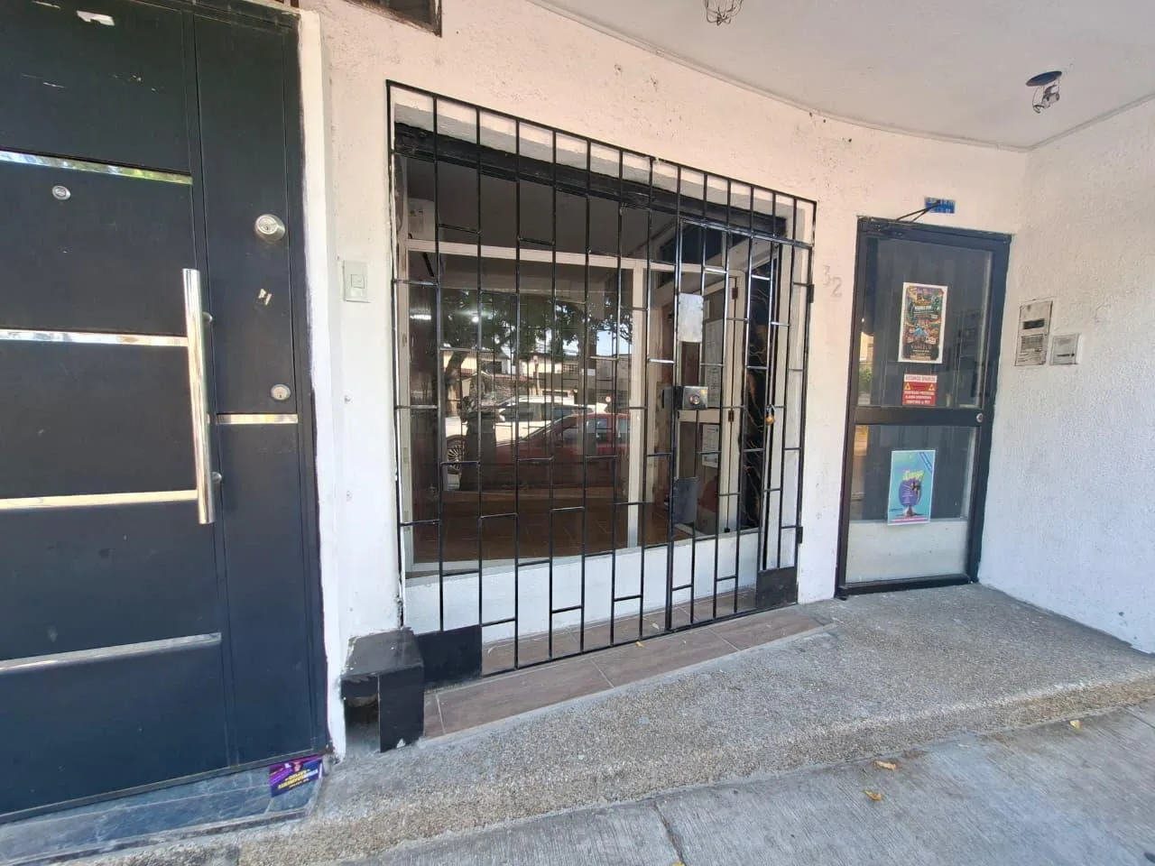 Local Comercial de alquiler, Alborada 14ava Etapa, Norte Guayaquil, CyP