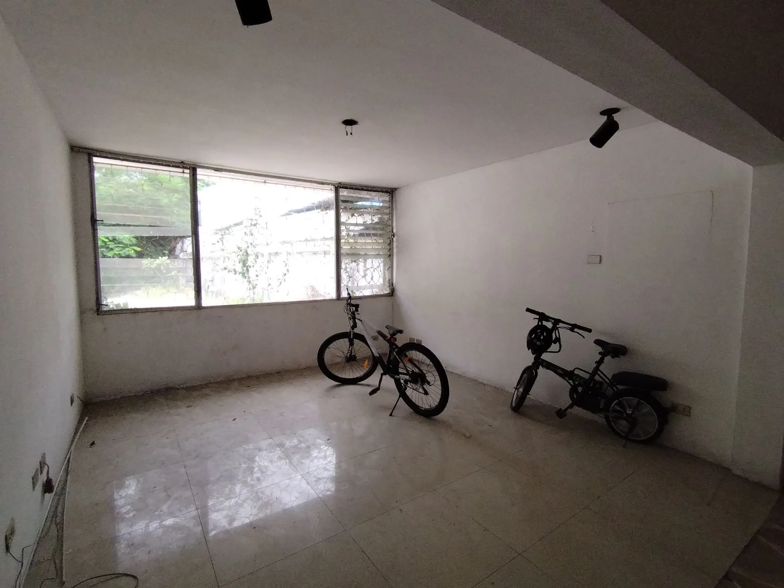 Casa en Venta en Urdesa Central EstF