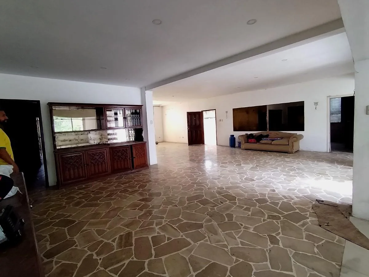 Casa en Venta en Urdesa Central EstF
