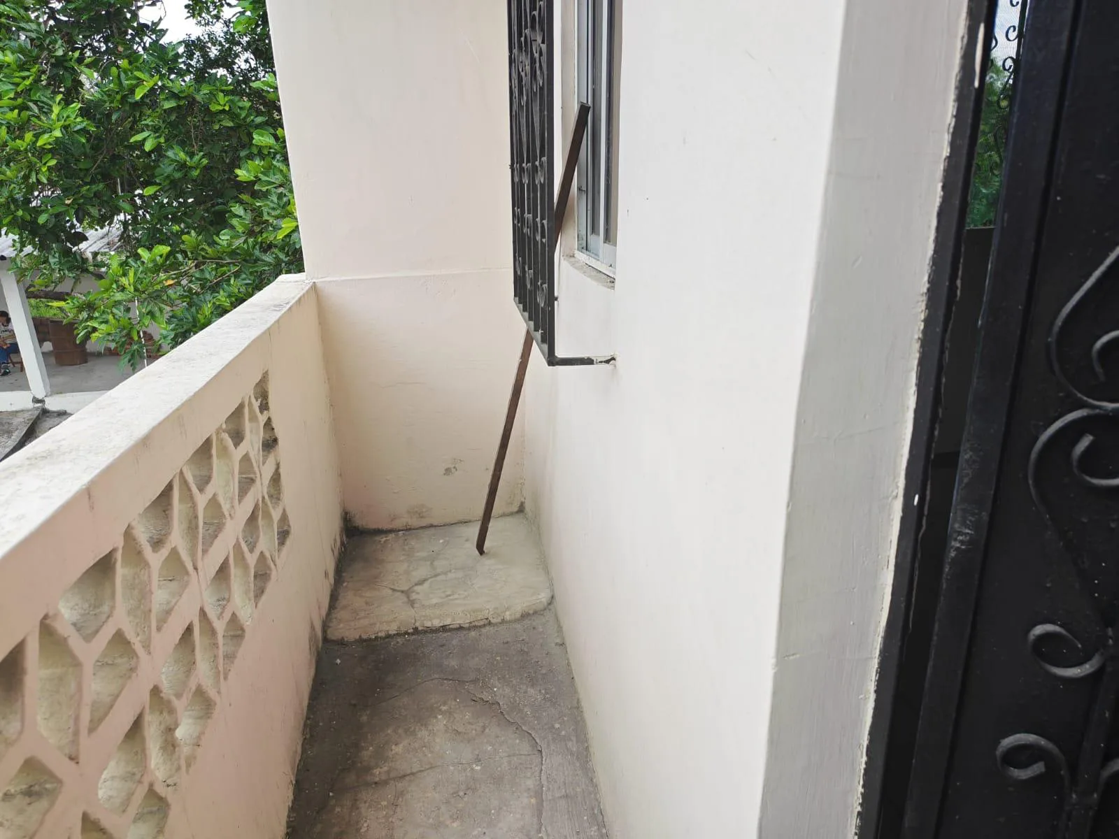 Venta Casa y Terreno. Vía Jipijapa-Guayaquil. Recinto San Vicente. Parroquia Jipijapa. VyJ