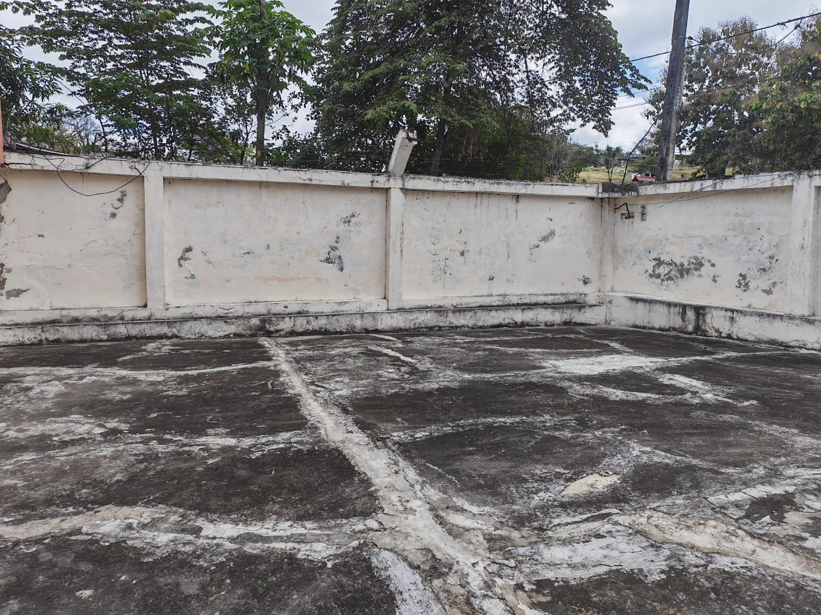 Venta Casa y Terreno. Vía Jipijapa-Guayaquil. Recinto San Vicente. Parroquia Jipijapa. VyJ