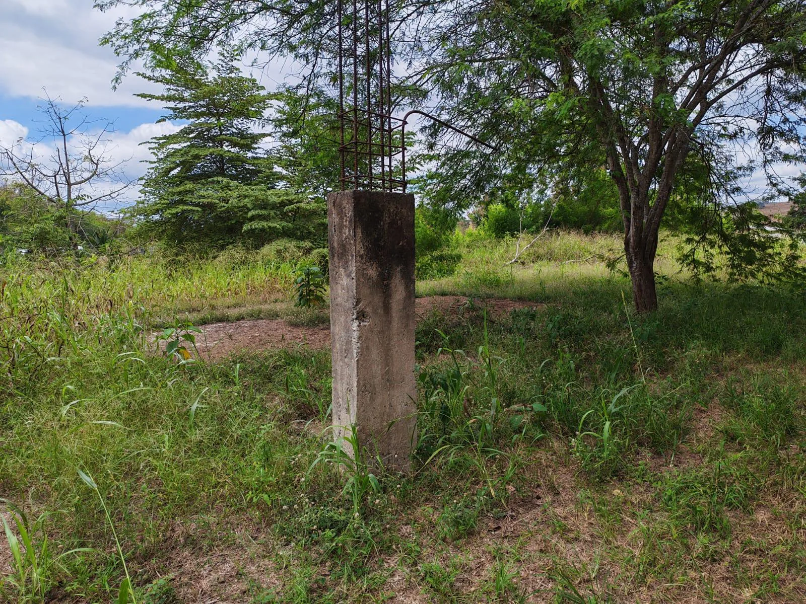 Venta Terreno Vía Jipijapa – Guayaquil. Recinto San Vicente. VyJ