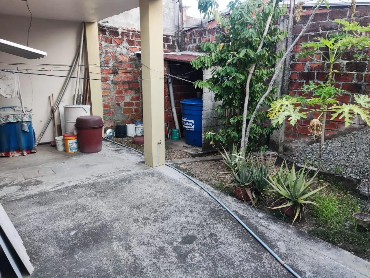 Casa en Venta Coop. Ana María de Olmedo Durán Calle Galo Plaza Lasso CesA