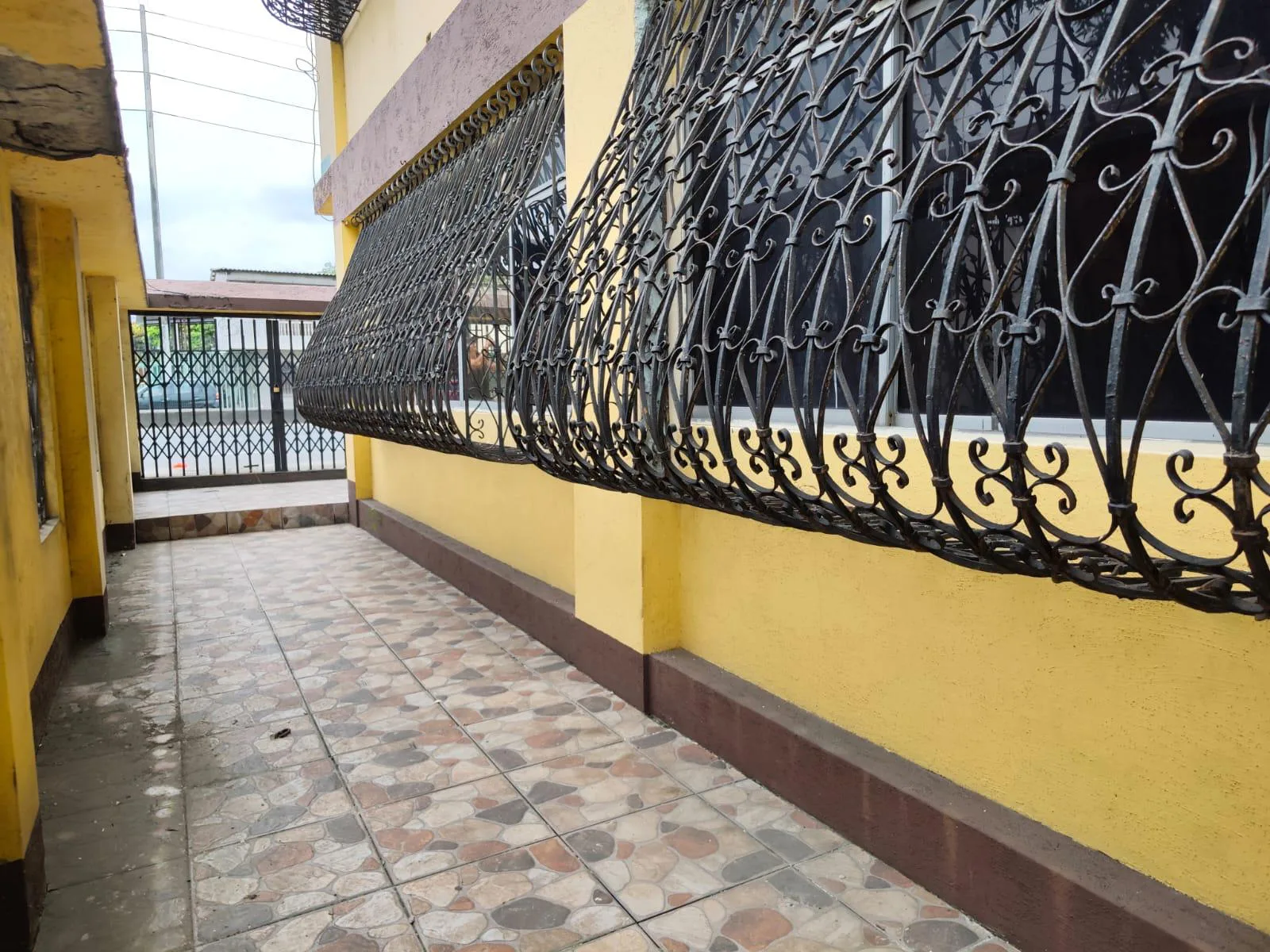 Casa en Venta Ciudadela Coviem Sur de Guayaquil GraC