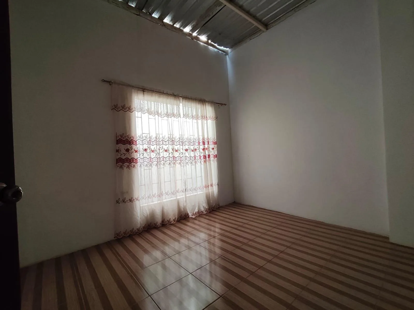 Departamento en Alquiler, Brisas del Salado Junto a la Base Naval Sur, Guayaquil GraC.