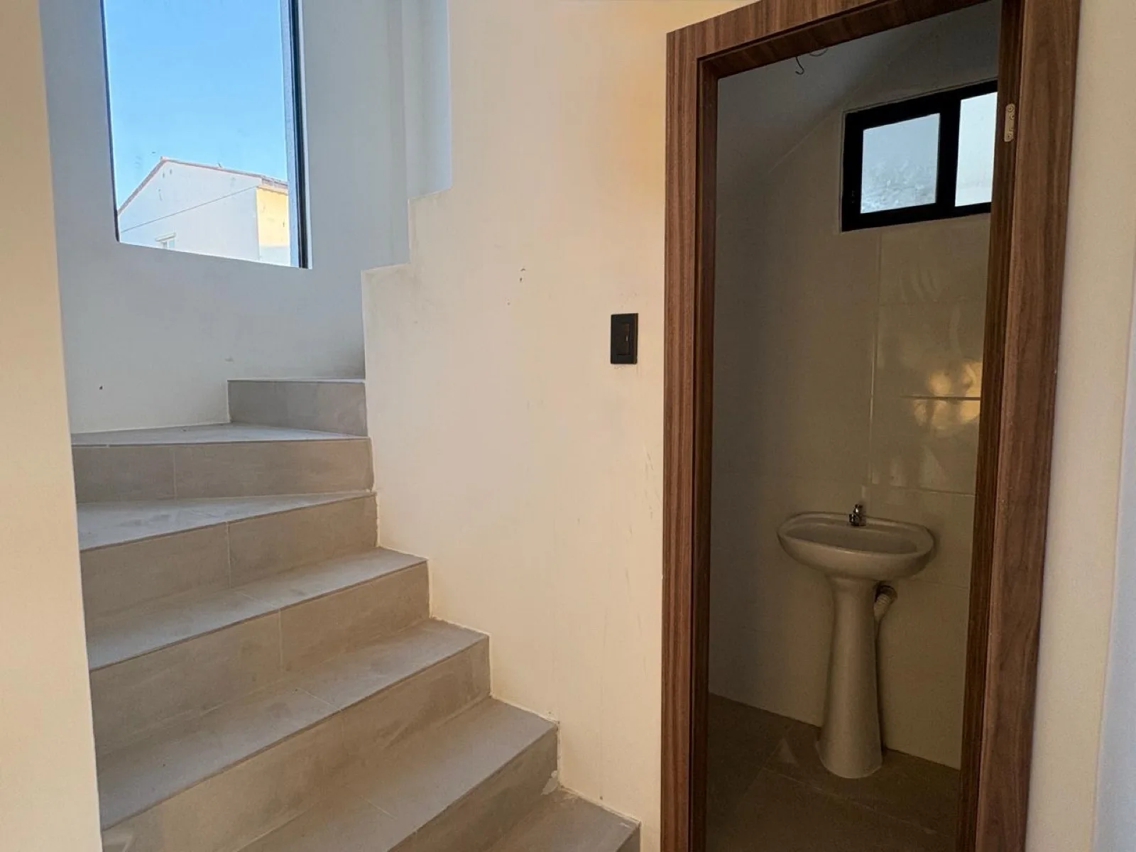 Casa en Venta, Urbanizacion Logare, Via Salitre, IngG