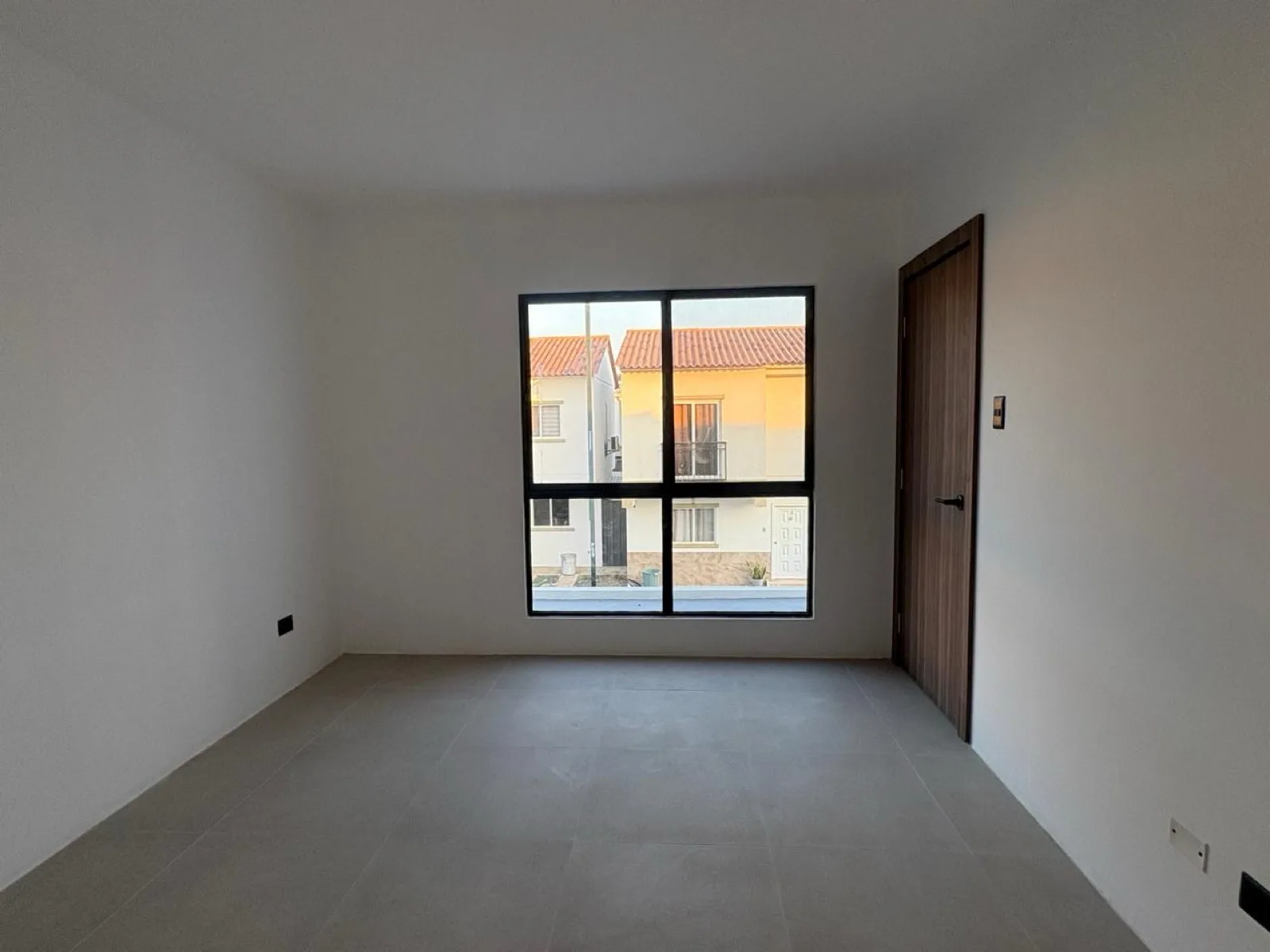 Casa en Venta, Urbanizacion Logare, Via Salitre, IngG