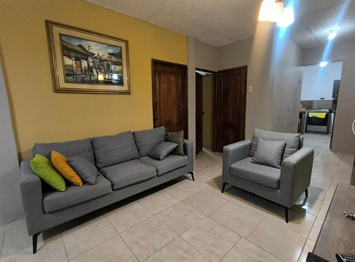 Casa en Venta, Abel Gilbert, IngG