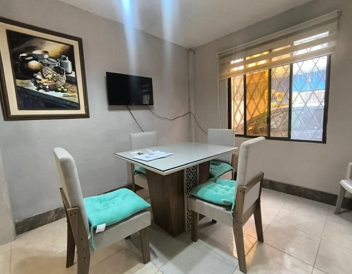 Casa en Venta, Abel Gilbert, IngG