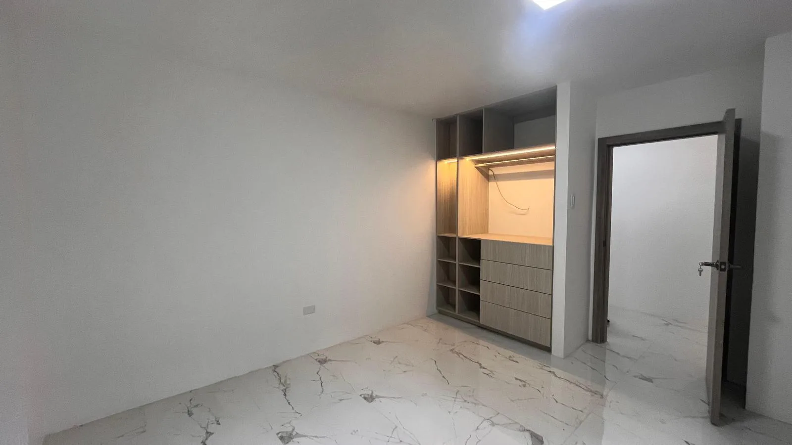 Departamento en Venta en Urdesa Central EliMo
