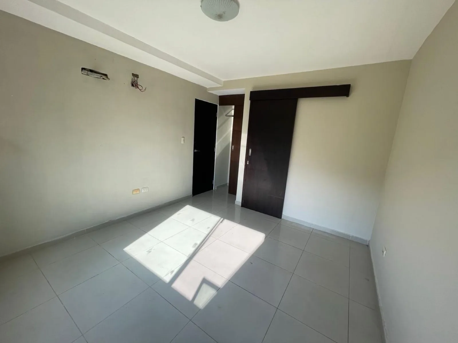 Departamento en Venta, Urbanizacion La Vista Tower, DiaM