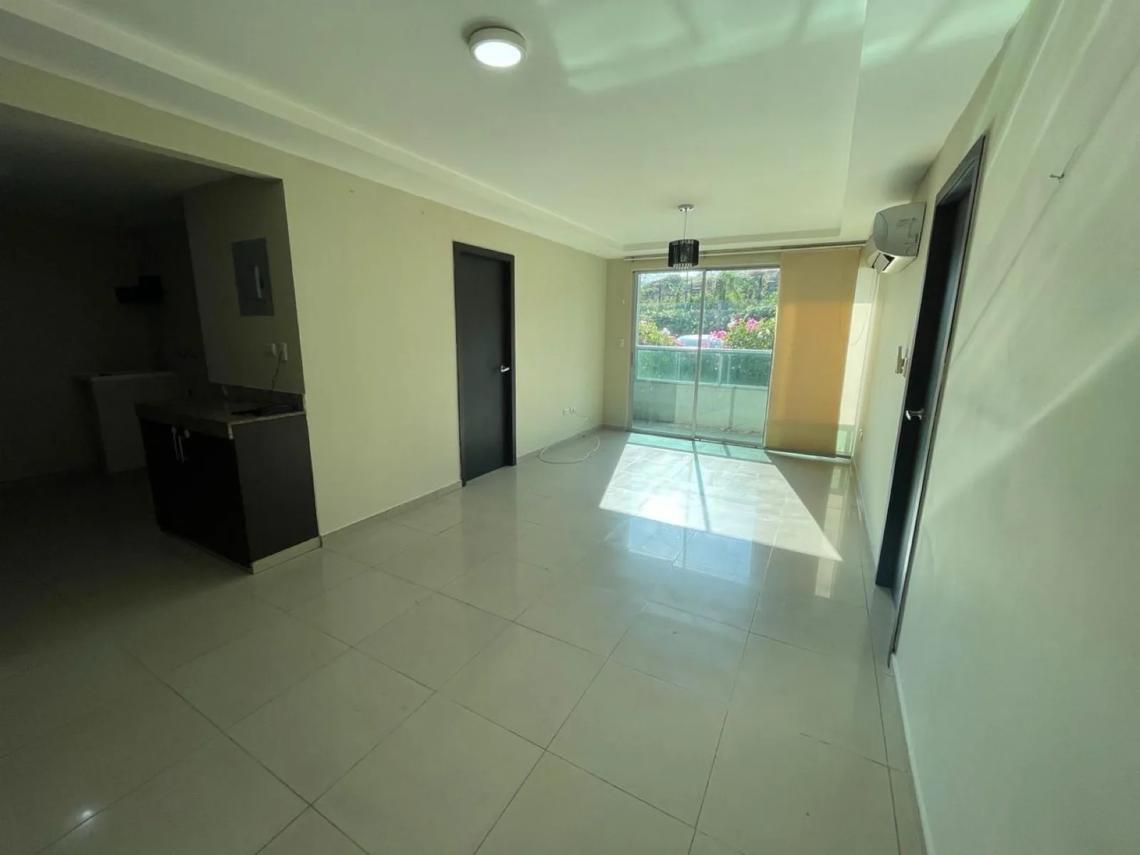 Departamento en Venta, Urbanizacion La Vista Tower, DiaM
