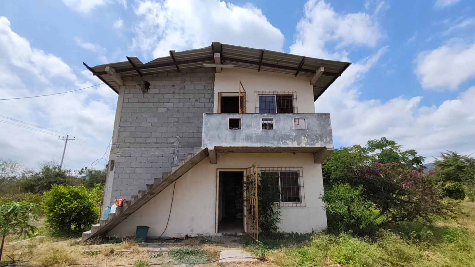 Finca de 50 Hectáreas en Venta en Colonche, Limoncito RonR