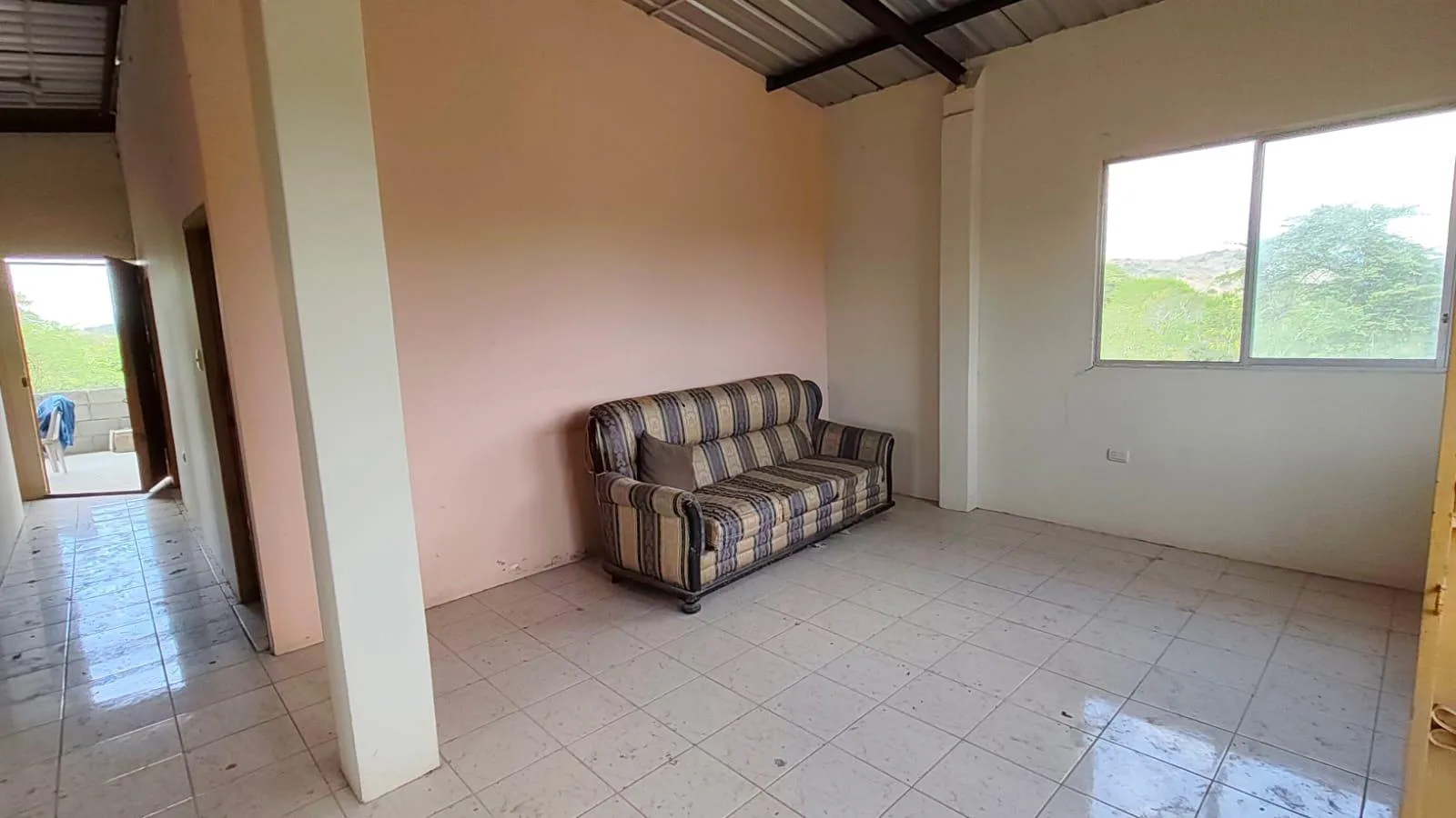 Finca de 50 Hectáreas en Venta en Colonche, Limoncito RonR
