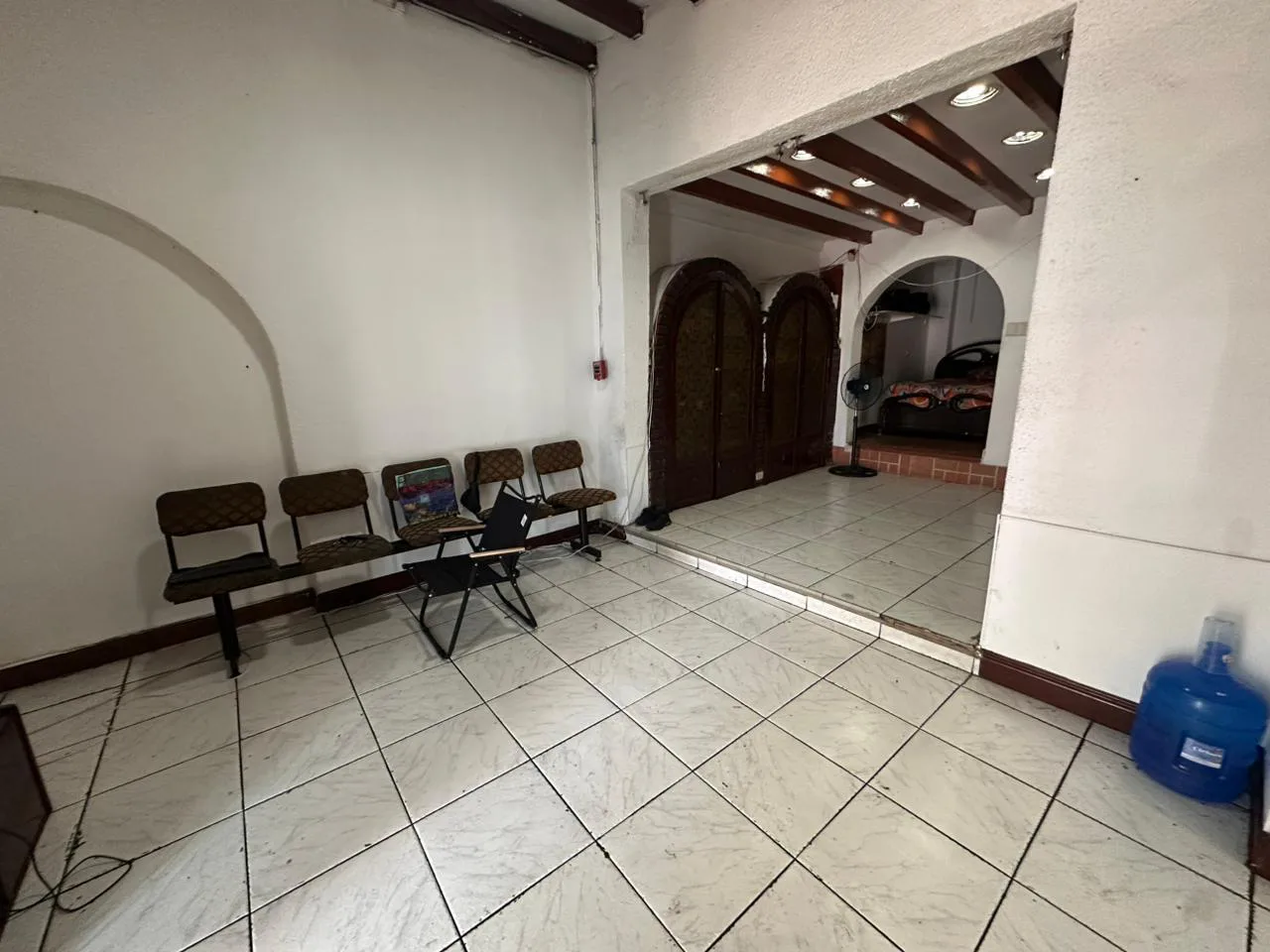 Venta de Edificio Comercial, centro de Guayaquil, CyP