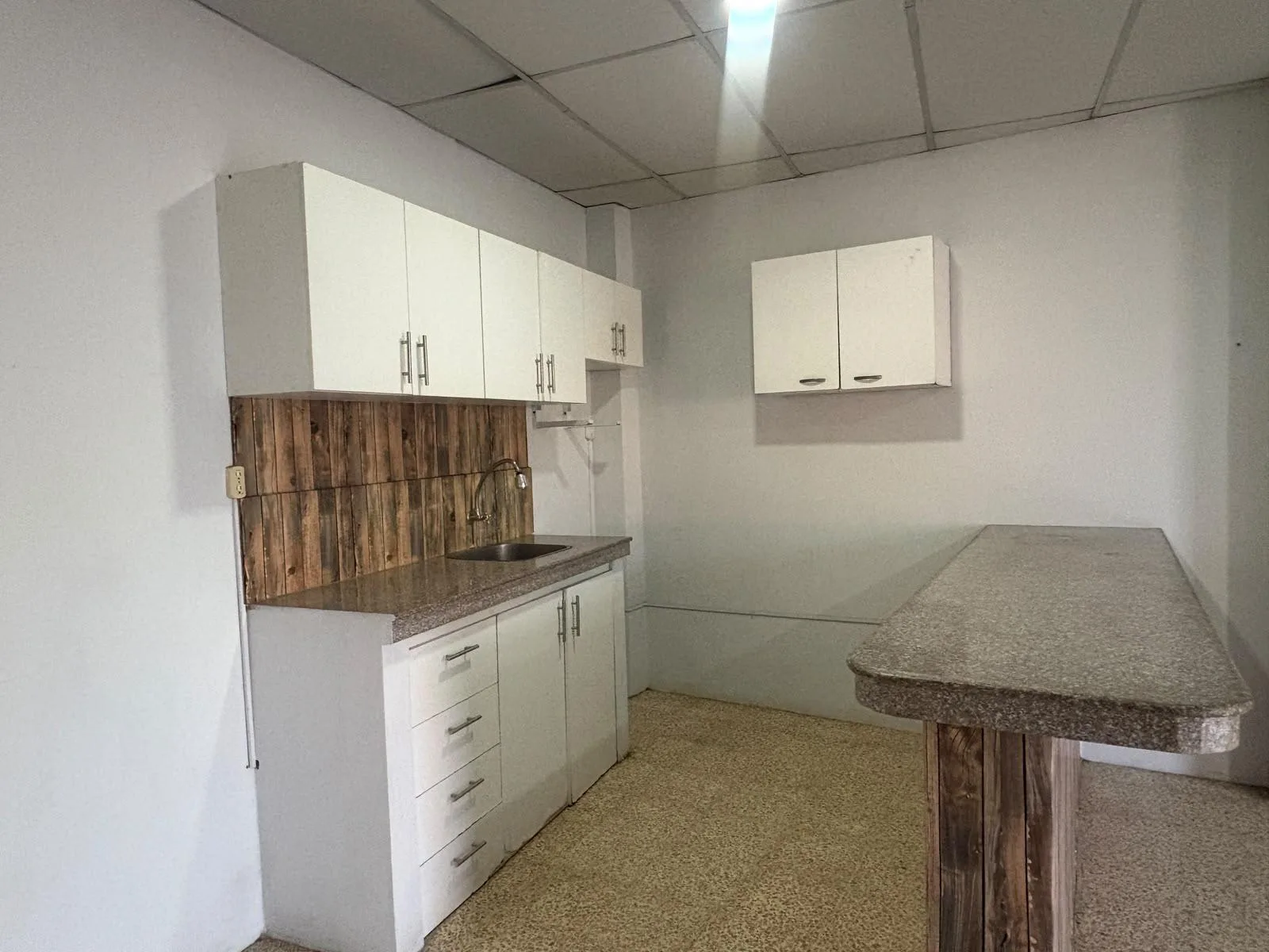Departamento en Alquiler, Centro de Guayaquil, IngG